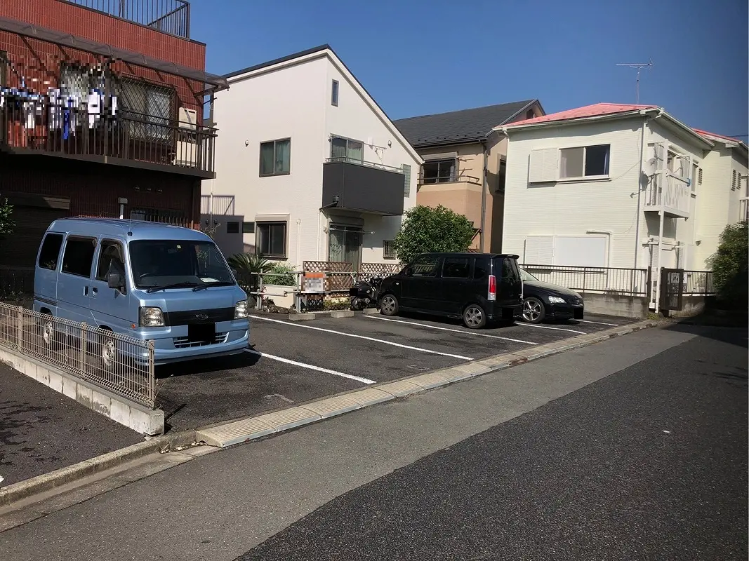 江戸川区東葛西１丁目　月極駐車場